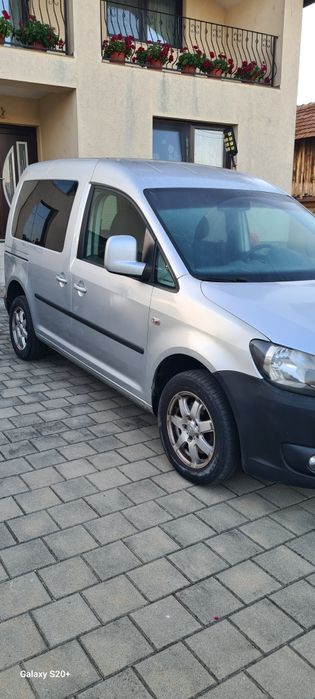 Vând Wolkswagen caddy