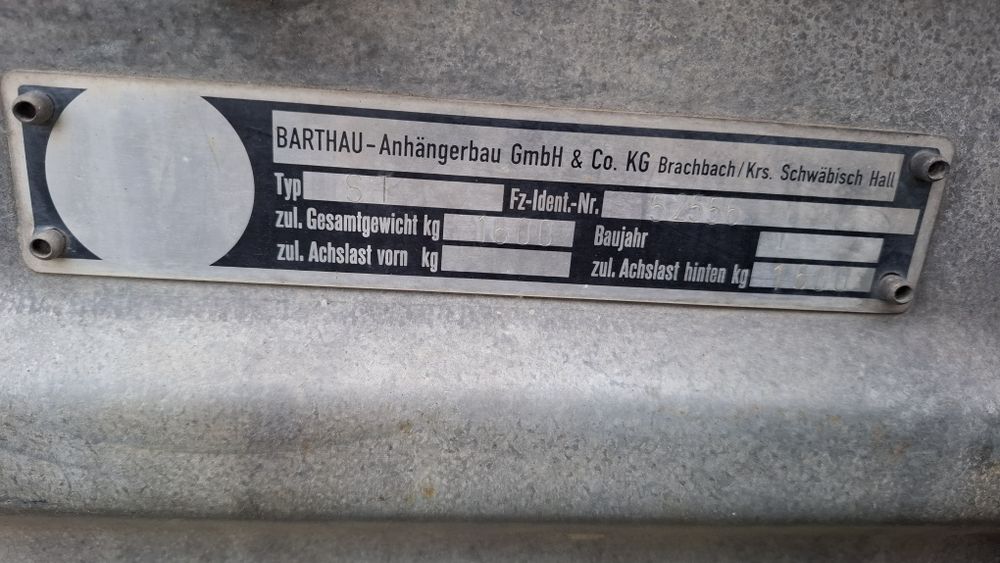 Închiriez/chirie /vand remorcă dublu ax. 1600 kg