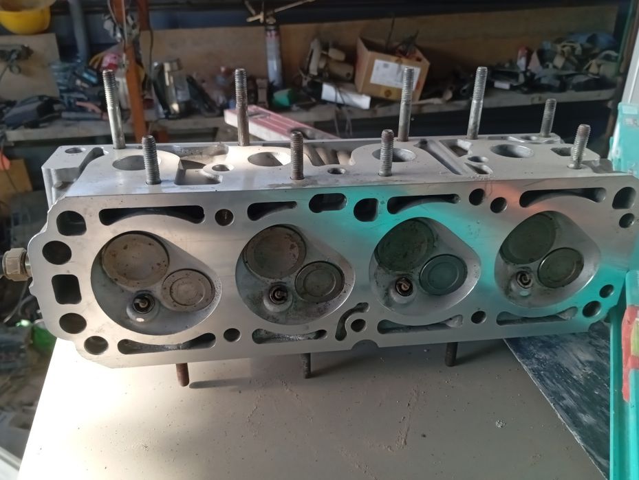 ГБЦ Головка от блока нексия 2   1.6 8 клап.  новая