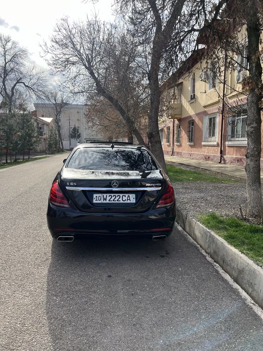 Mersades benz 220 kuzob 222 qlingan xolati yaxwi qaytq jixozi bor