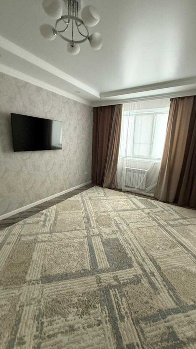 Продам 2 комн на Батысе