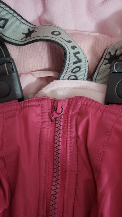 Продам зимний комбинезон детский