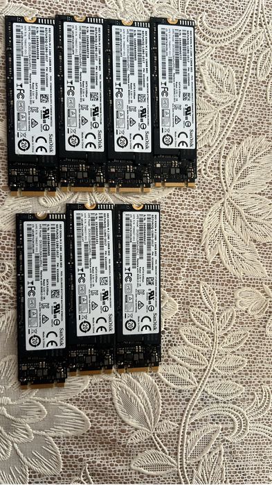 M2 SSD 128 GB SanDisk 2280 x300s