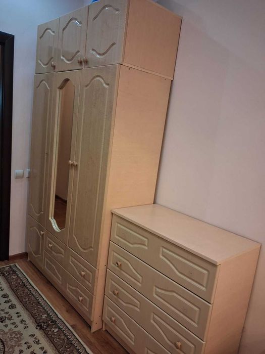 Диван, шкаф, комод