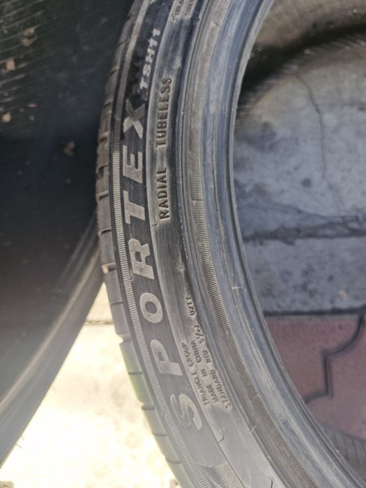 Продам летнюю резину