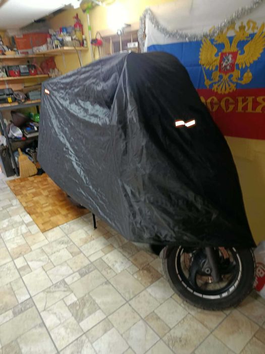 Скутер Honda Silver Wing