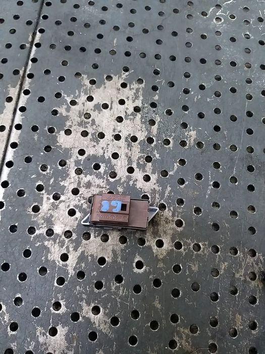 Buton blocare usi vw golf 8 cd1 5h0962125