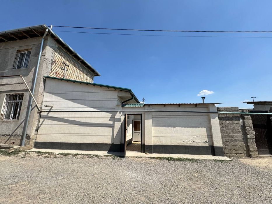 Продается УЗБУМ Баку яшнобад 1 соток 3-х комнатная