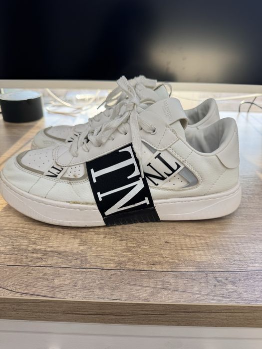 Кеды valentino VL7N торг есть