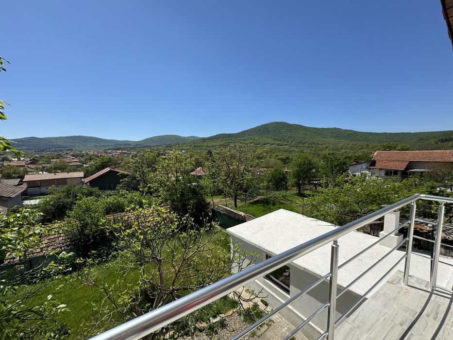 Продава се Къща в Казанлък - 155 кв.м за 938 €/кв.м - Снимка #12