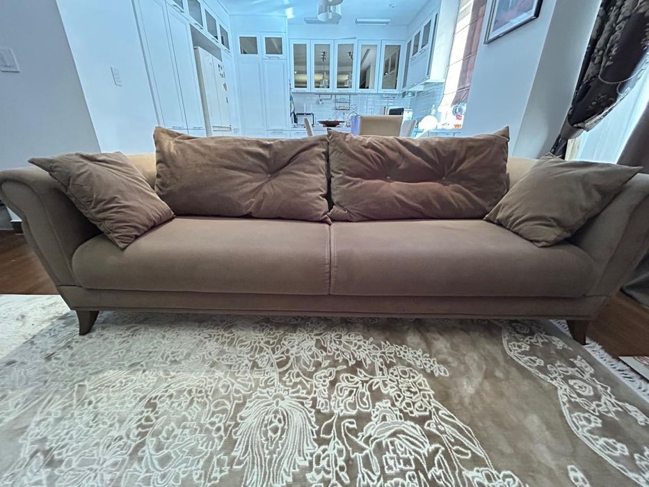 Диванный гарнитур