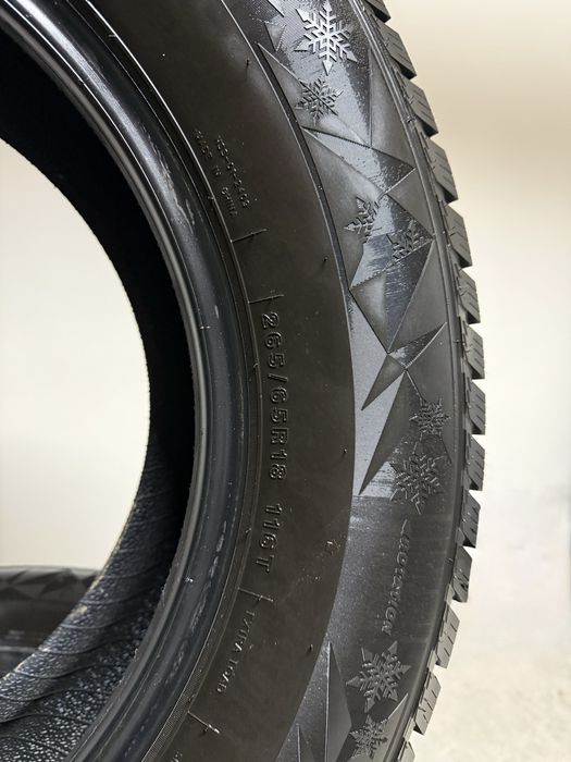Продам зимние шины 265/65/18