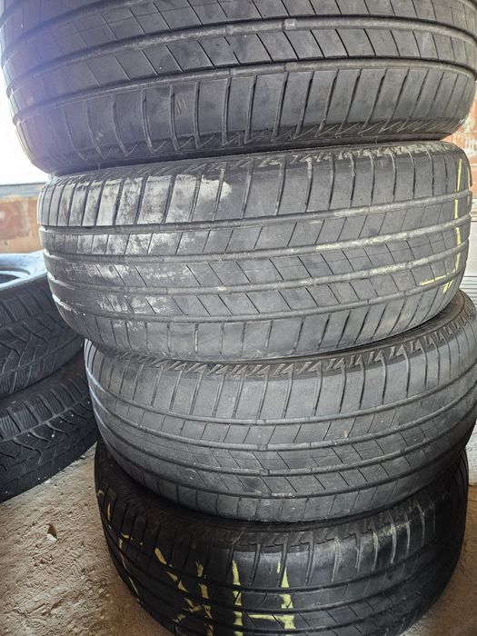Set Bridgestone 205/55 R16 Vară