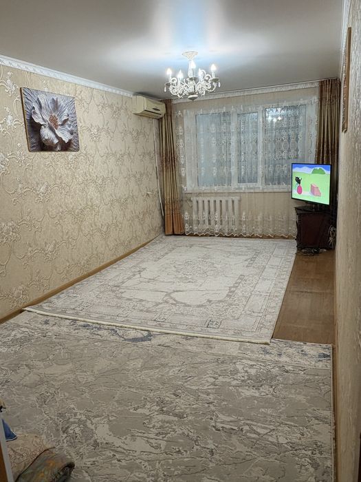 Запад Акмешиттен 2 бөлмелі пәтер сатылады