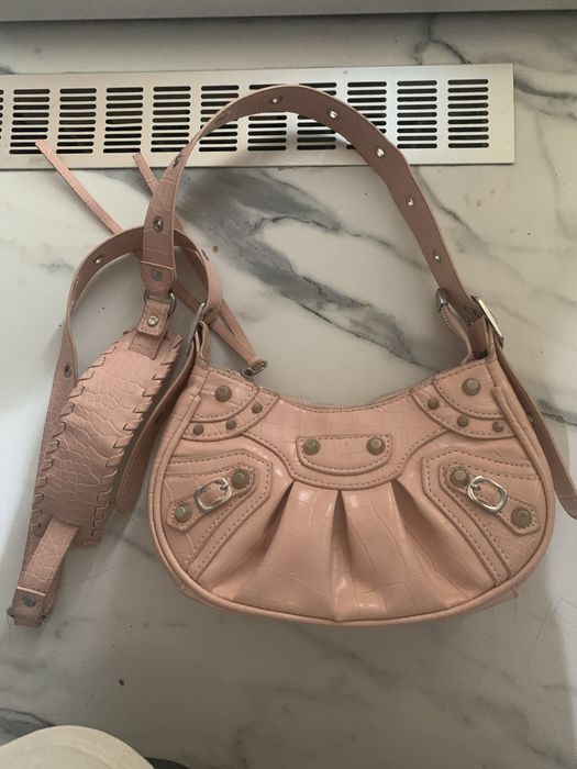 продам сумку розовая