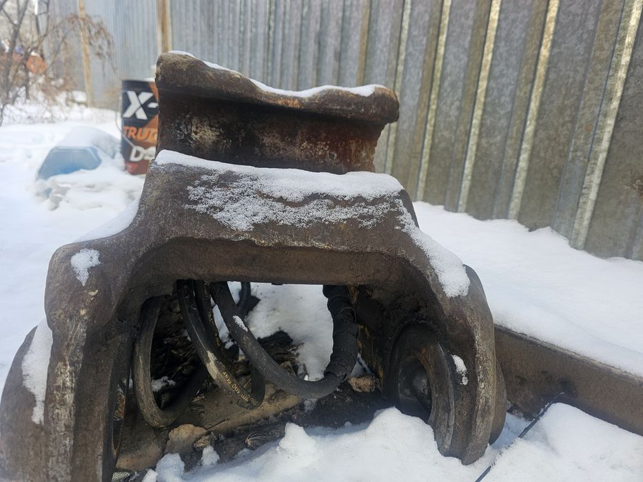 Быстросём на эксковатор хундаи 140