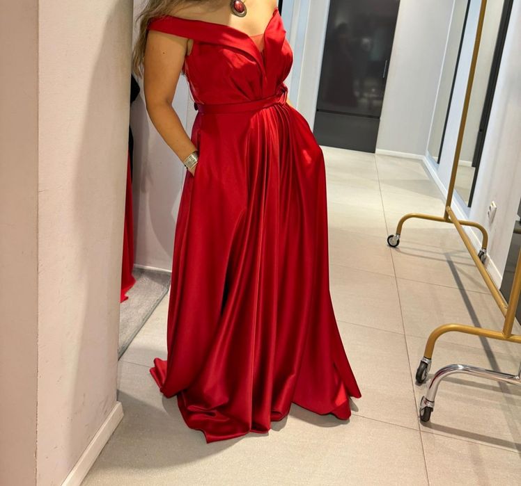 Rochie marimea M-L,  38- 40