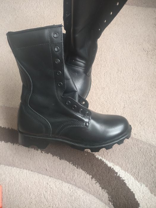Берцы кожаные новые