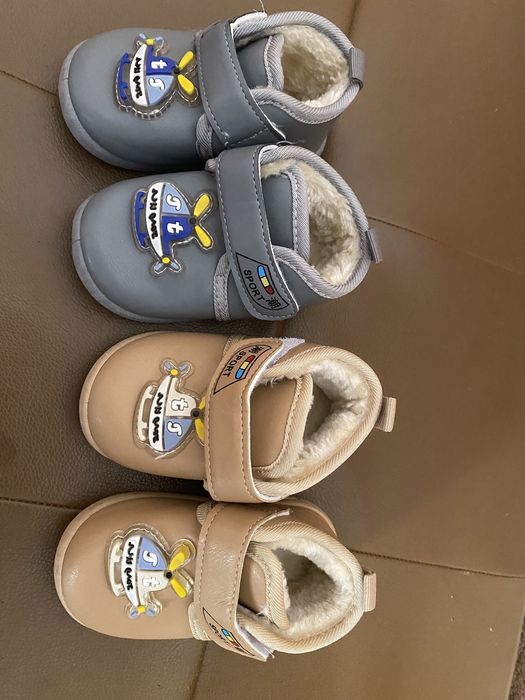 Продам детскую обувь новые