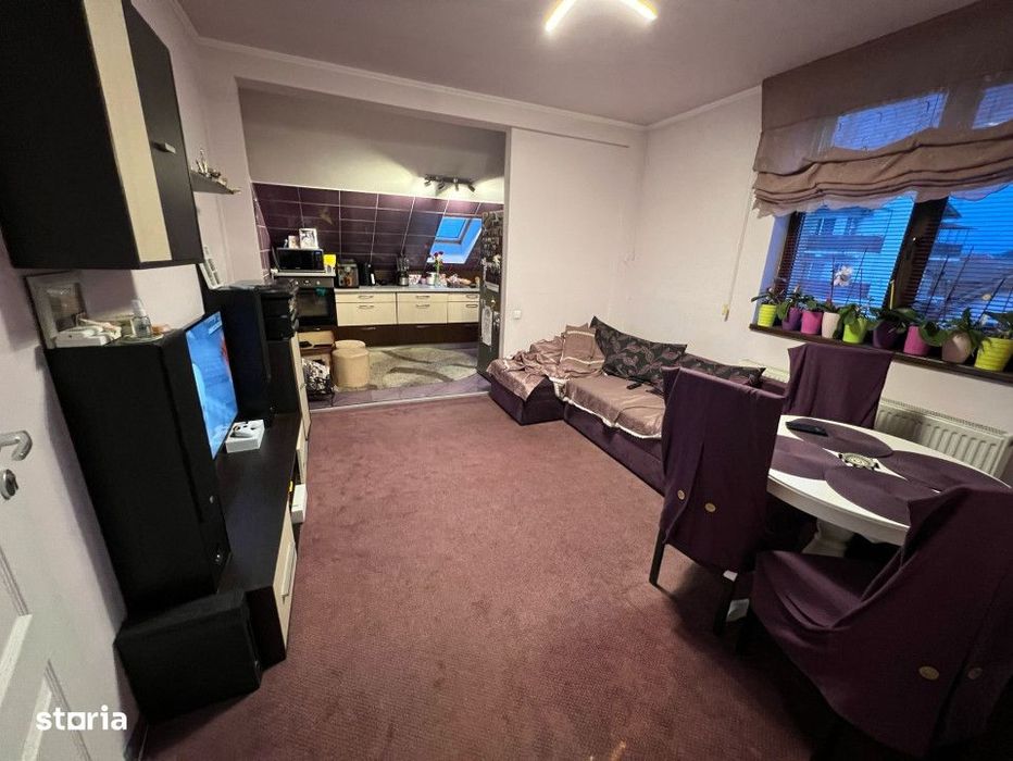 Apartament de 4 camere pe doua nivele, 105 MP, intr-un imobil cu 4 ap — fotografia 1