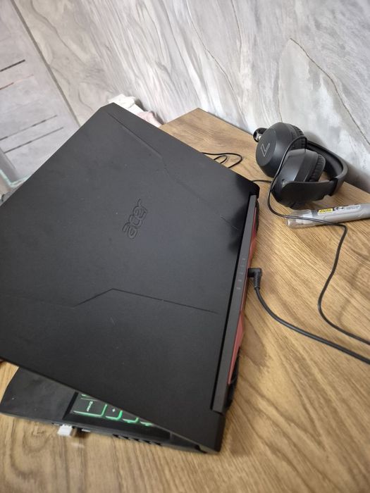 Acer Nitro 5 Ryzen 7