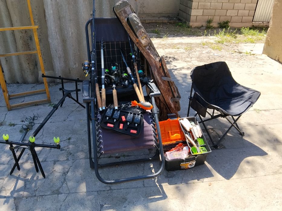 Продам рыболовный набор карпфиш