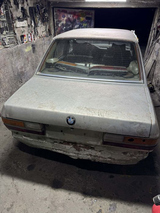 Bmw E28 520/523 цяла за части