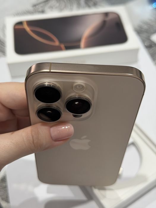 Vand Iphone 16 pro 128 Gb