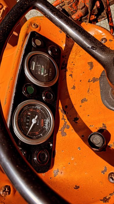 Tractor Fiat 640 in 4 pistone de 64 cp
