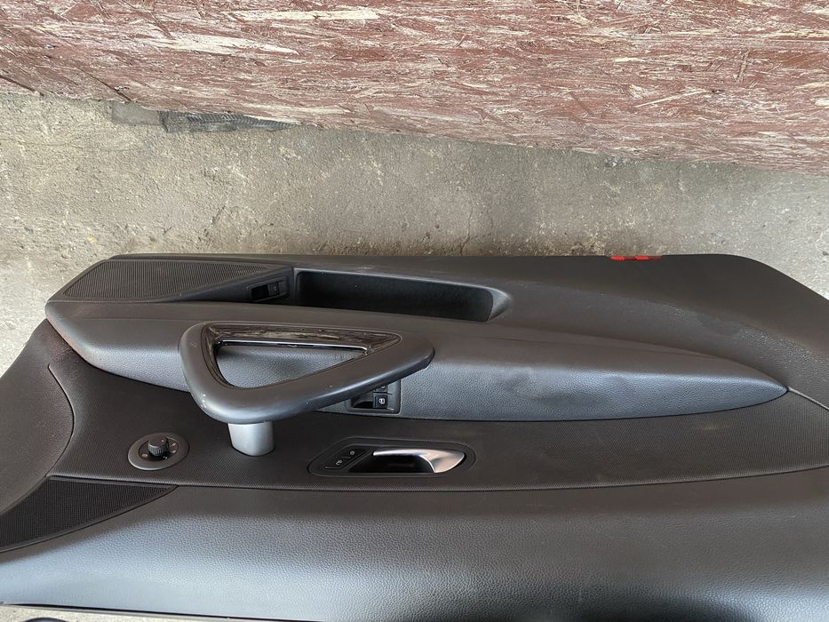 Portiera St Vw Scirocco complecta Pret 1000 lei