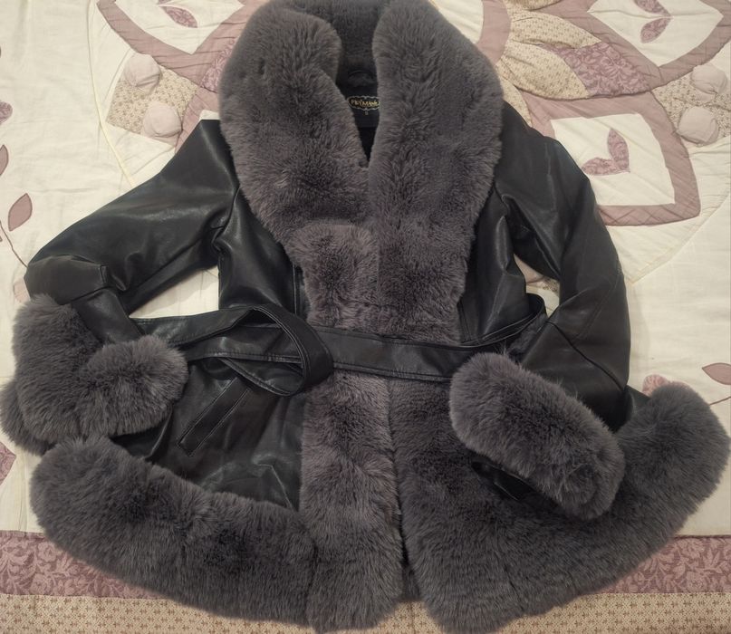 Дамско кожено палто