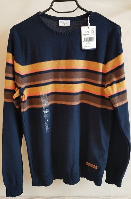 Мъжки пуловери US POLO два броя S размер.