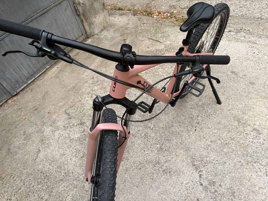 Vinde Mtb Cube pe 29