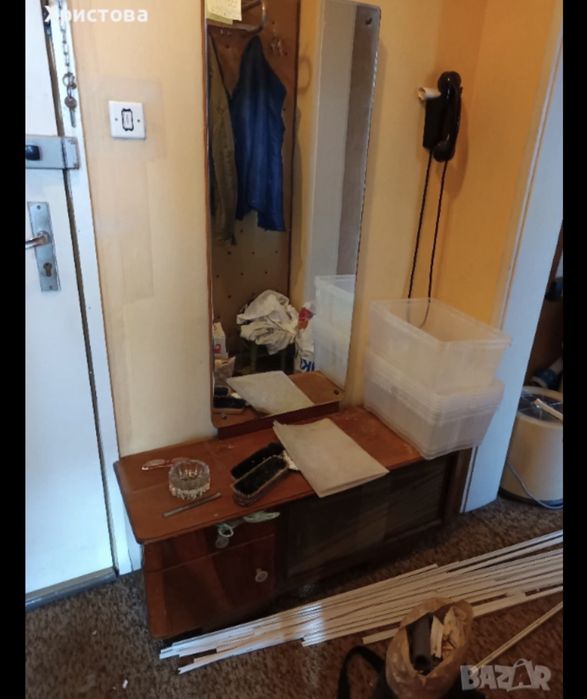 Подаряват се мебели