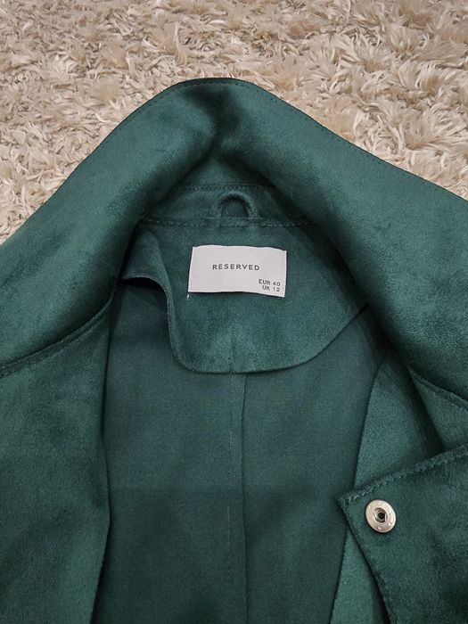Зелено велурено яке Reserved