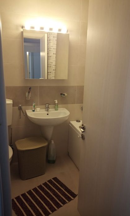 Garsoniera de inchiriat decomandata Otopeni