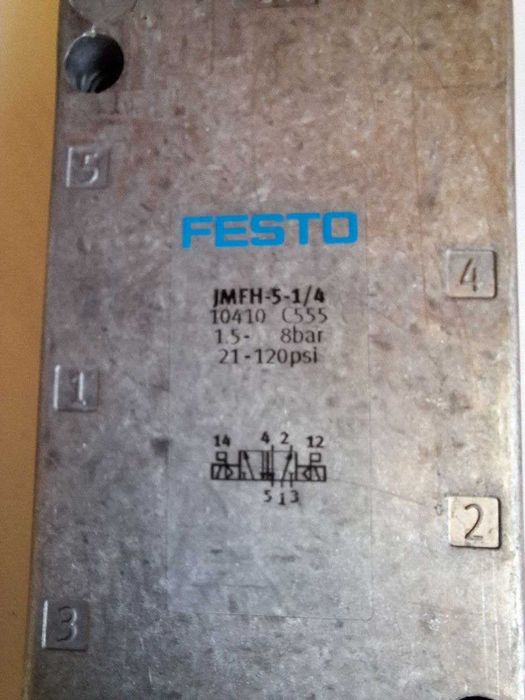Пневмораспределитель  FESTO