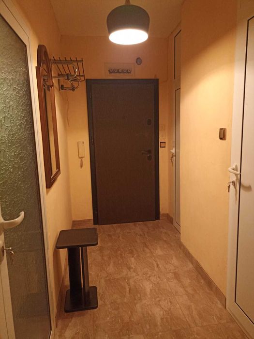 Отдава се под наем Едностаен апартамент Люлин 10