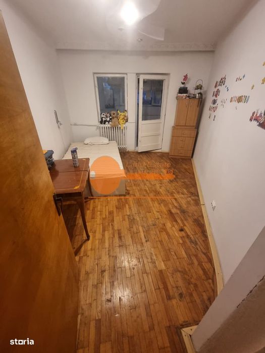 Apartament cu 3 camere in zona Crangasi — fotografia 3