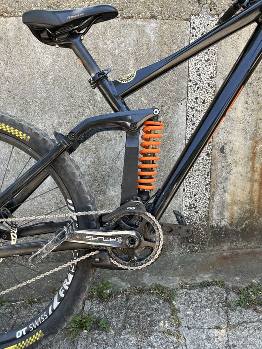 Продавам велосипед Cube Two15 SL 2020.