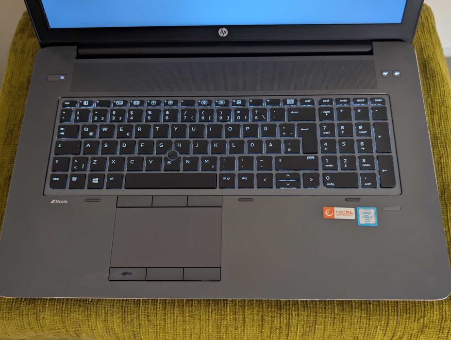 Laptop HP Zbook 17 G3, intel core  i7 6820Hq, Ram 16 GB ddr4, ssd 256