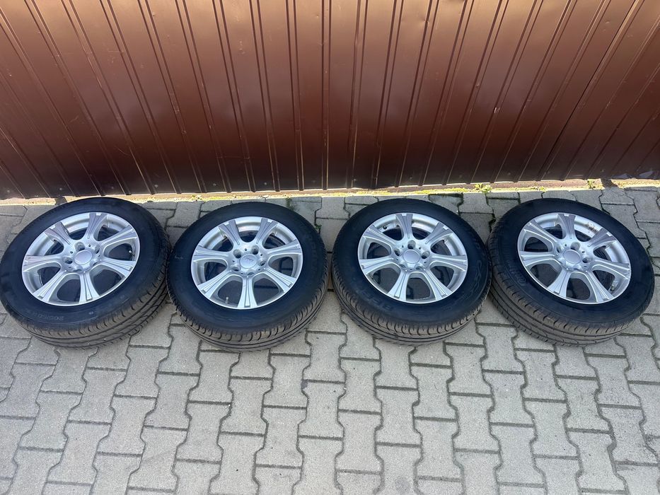 Jante aliaj Bmw 5 x 120 / anvelope 205 60 16 / roti Bmw