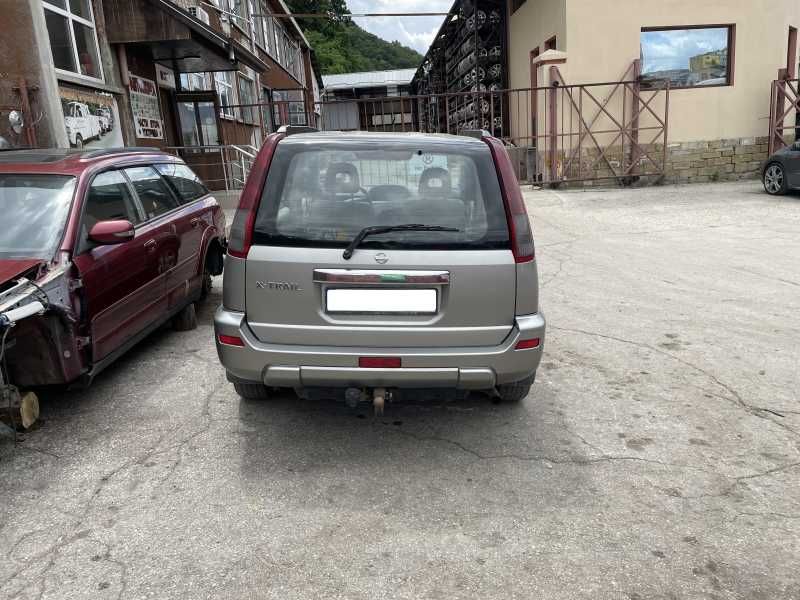 Нисан екс трейл 2.2 / DCINissan X-trail 2.2 DCI на части
