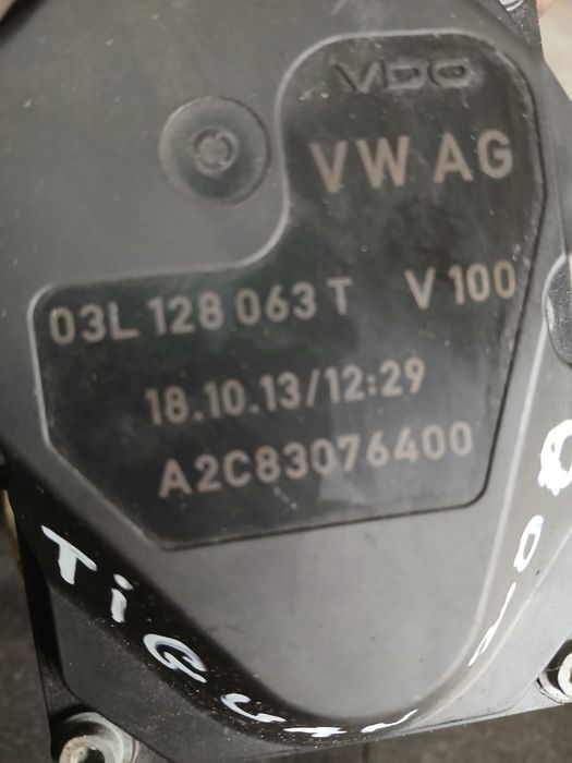 Clapeta acceleratie Volkswagen Tiguan 2013