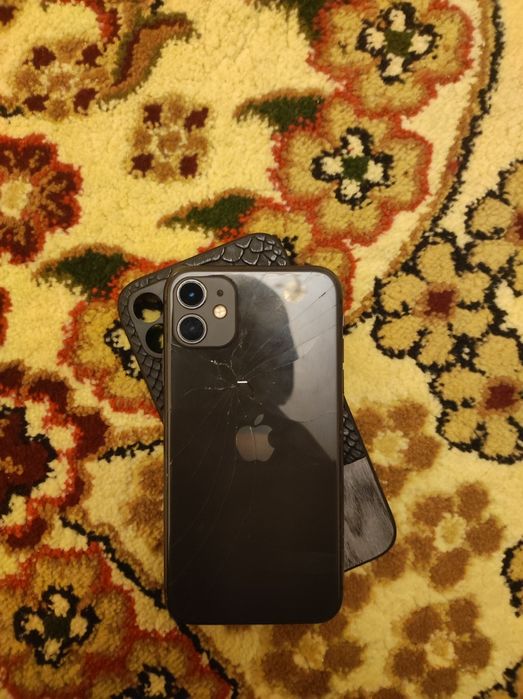 iPhone 11 128 GB 75%