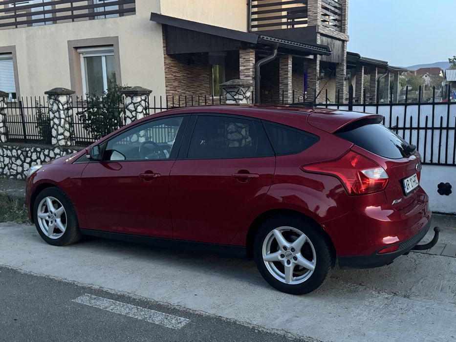 FORD Focus 2013 — imagine 1
