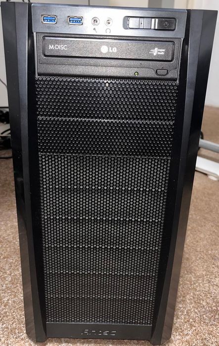 PC - i7-4790 / GTX 970 / 24GB