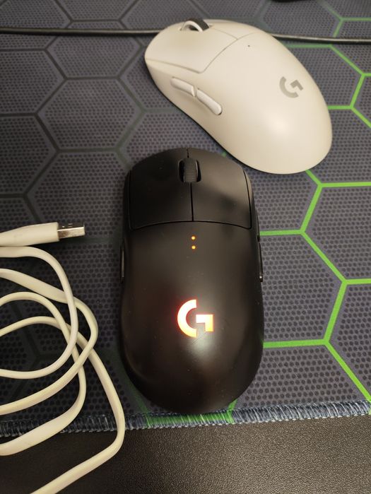 Logitech PRO Wireless, черная