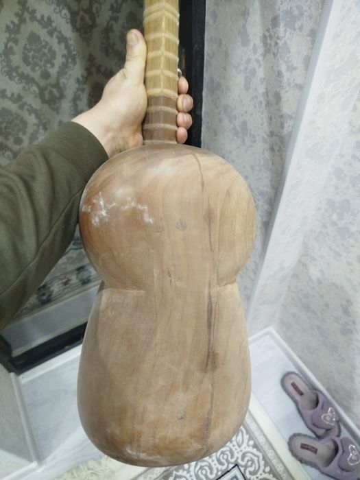 Rubob sotiladi ortacha xolda