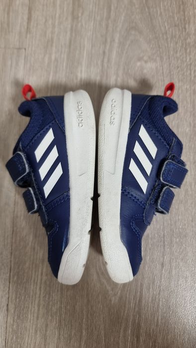 Încălțăminte Adidas